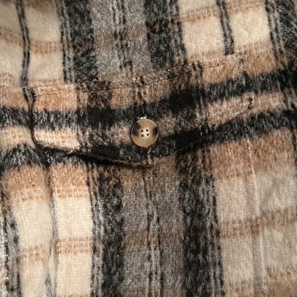 NWT Good American Plaid Shacket Neutral Plaid Browns and Black Oversized  S / M - Picture 5 of 8